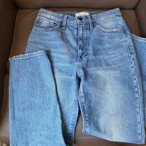 Madewell classic straight jeans, size 24